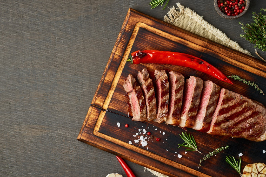 Juicy New York Strip With Blistered Tomatoes & Asparagus