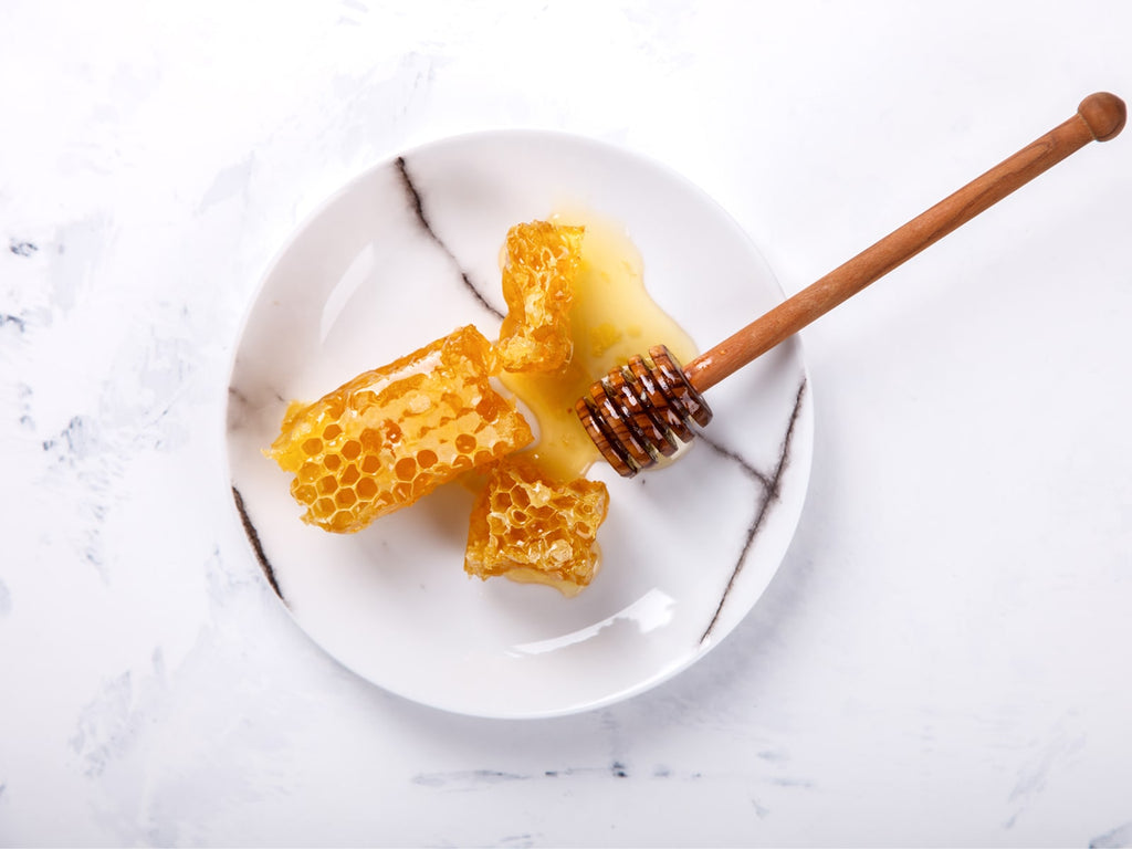 Raw Honey Health Benefits + Garlic Honey Steak Bites Recipe