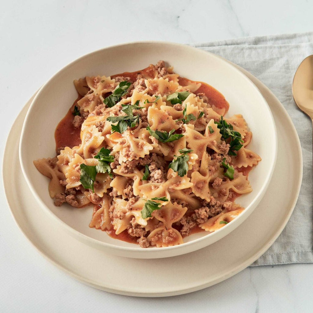 farfelle and ground meat one pot pasta goulash