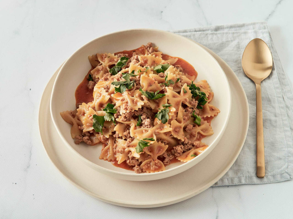 farfelle and ground meat one pot pasta goulash